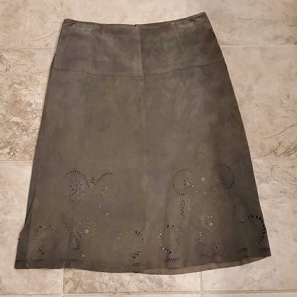 Siena Studio laser cut leather pencil skirt
